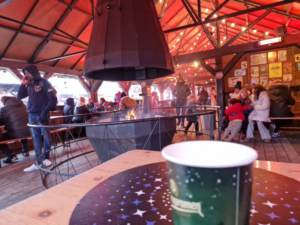 Hyde Park Winter Wonderland Seats by the Fire