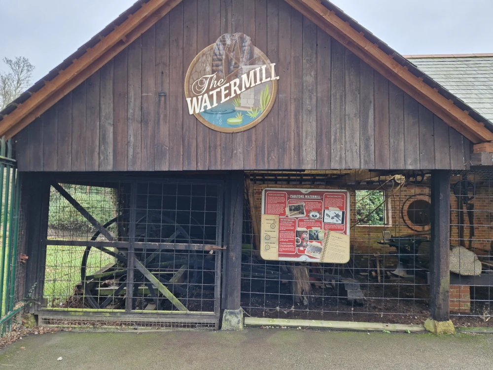 Paultons Park Waterwheel