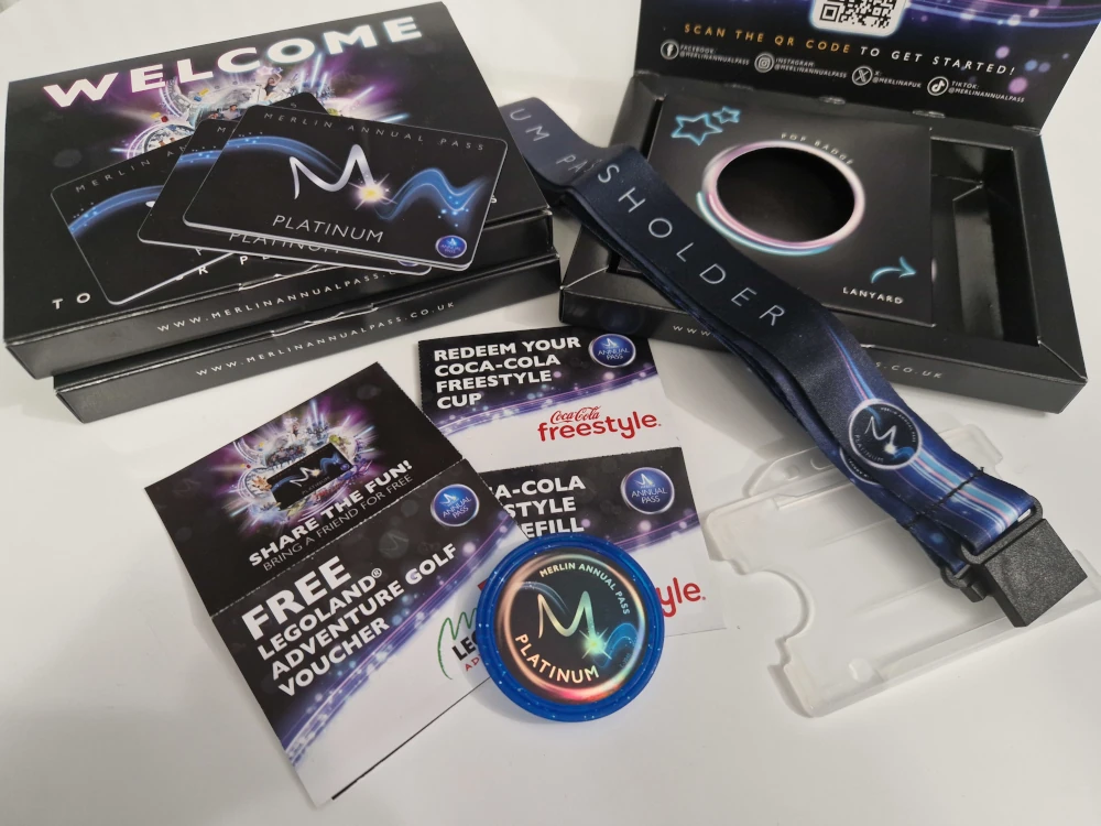 Merlin Annual Pass - Platinum Pass vouchers, lanyard with holder and pop badge