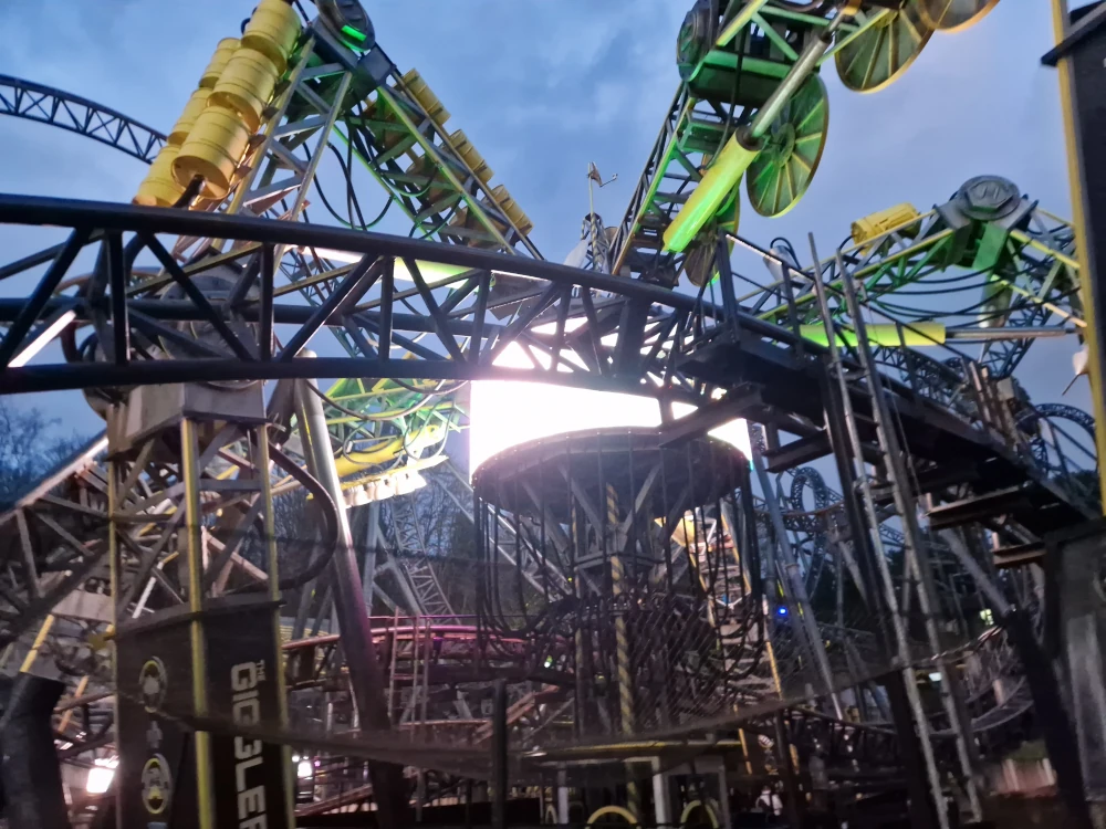 Alton Towers Alton After Dark The Smiler