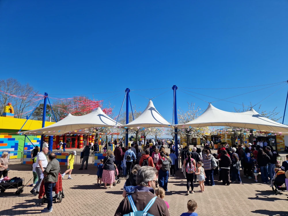 Legoland Windsor Entrance Plaza