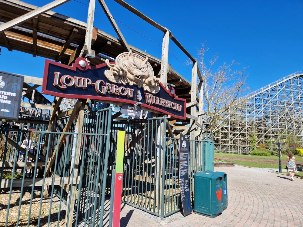 Walibi Belgium Loup Garou Entrance