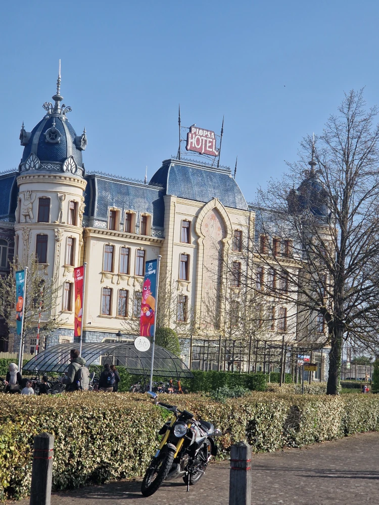 Plopsaland Belgium Hotel